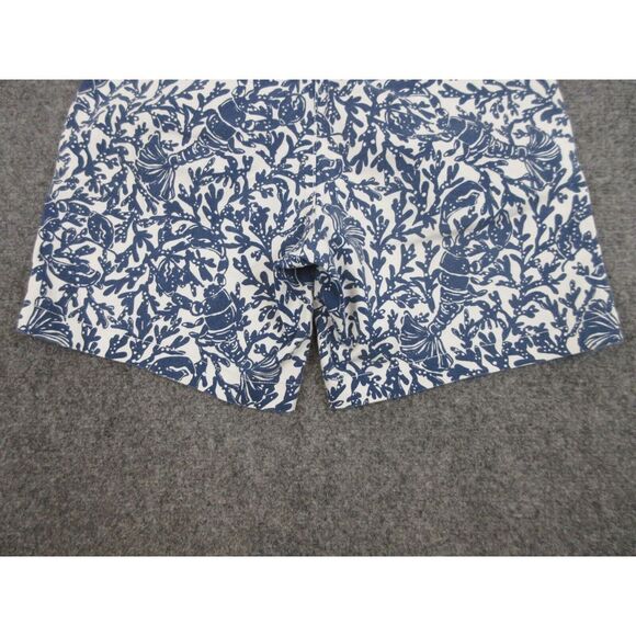 Lilly Pulitzer Shorts Womens 4 Blue White Logo Outdoors Casual Preppy 30x14 - Picture 11 of 13